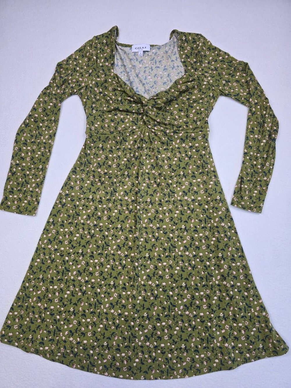 Gilli Medium Green Floral Long-Sleeve Dress Empire Waist Boho Y2K